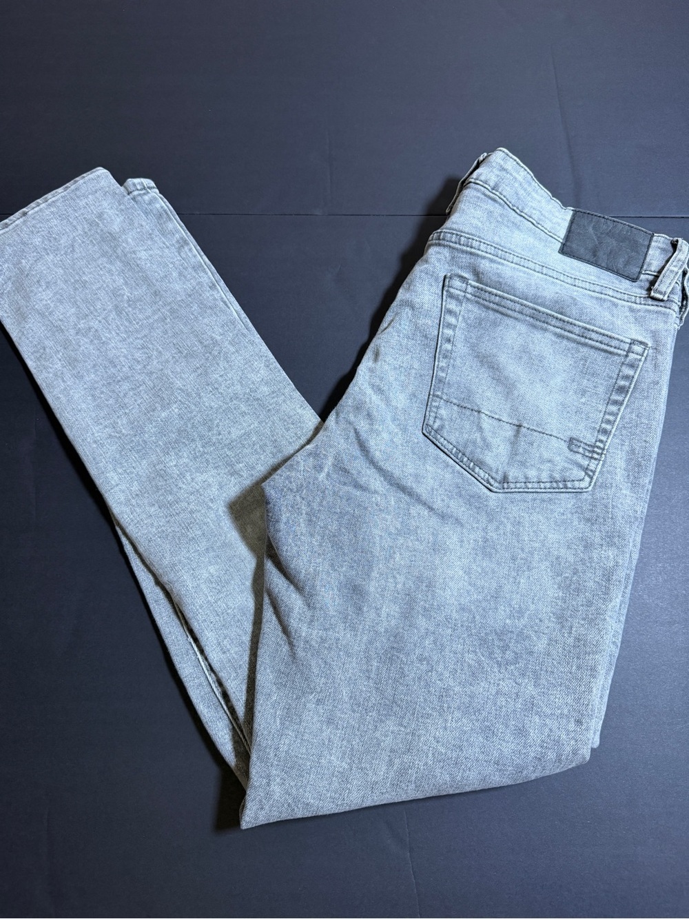 Aeropostale Men’s Skinny Jeans in Light Gray